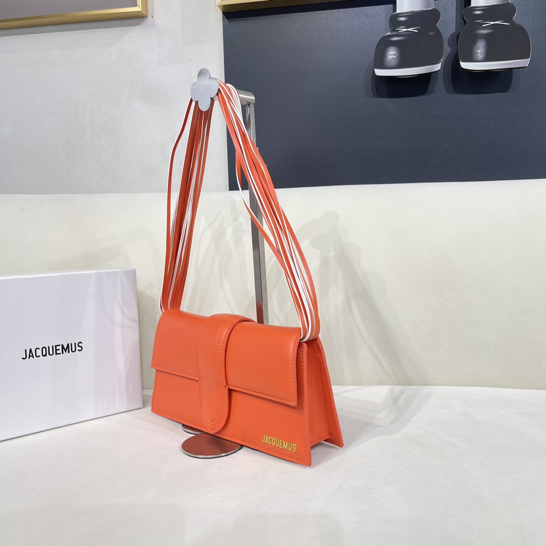 Jacquemus Satchel Bags